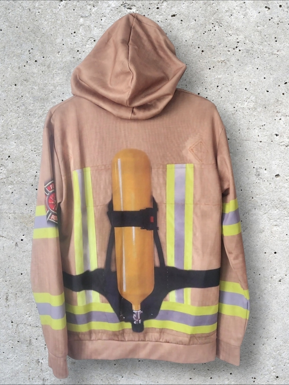 Men's Firefighter Print Zip Hoodie Size Medium - Picture 2 of 3